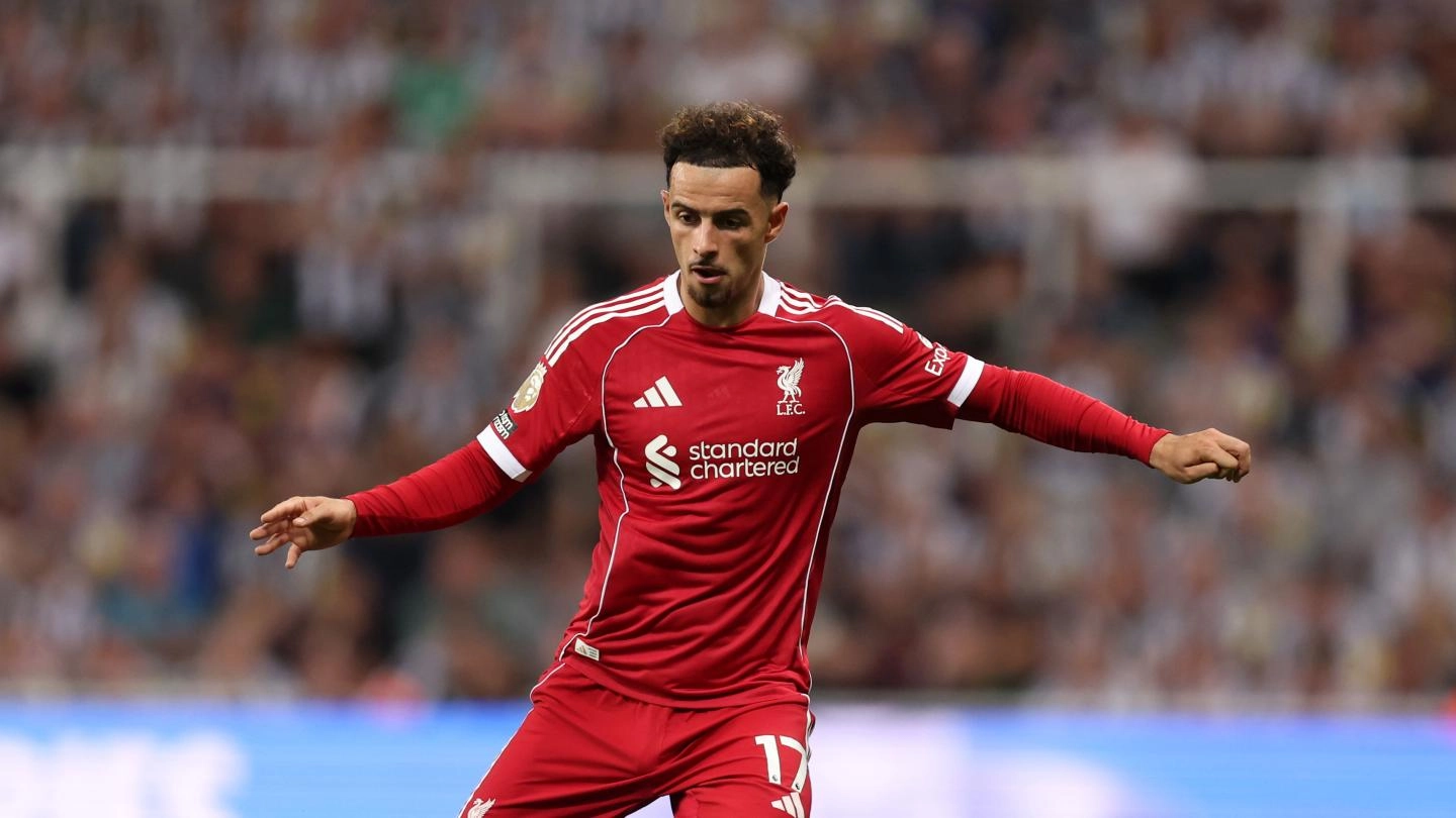 Curtis Jones shpërthen pas humbjes ndaj PSV   Jemi në telashe  por do të luftojmë për Liverpoolin 