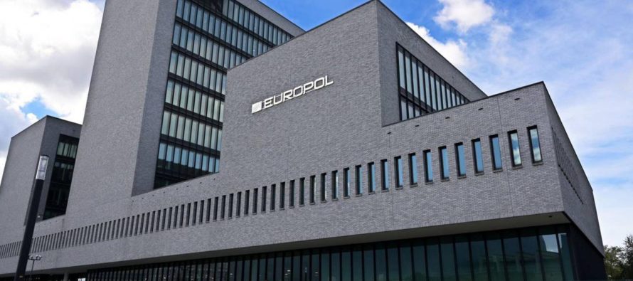 Europol godet në Maqedoninë e Veriut, pjesë e një operacioni të gjerë ndërkombëtar