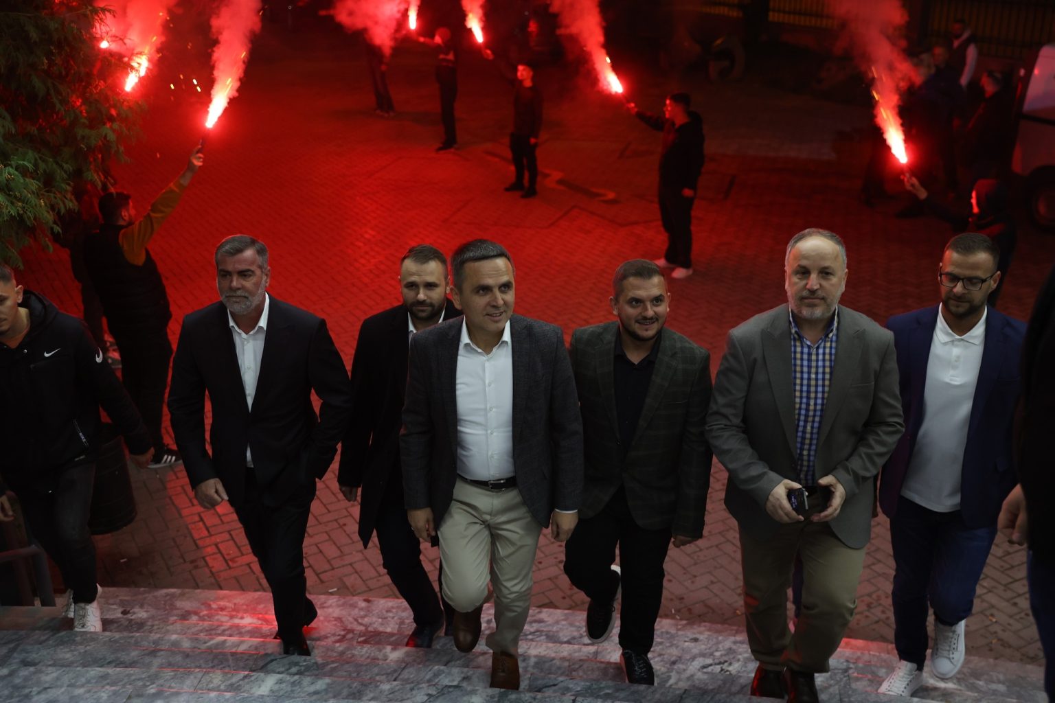 Pse Lëvizja Besa është partia më e fuqishme dhe më konsoliduar brenda VLEN it 