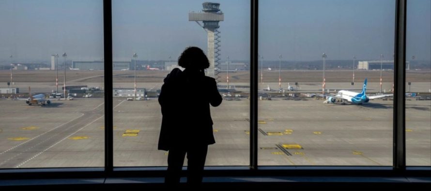 Sërish dronë në Gjermani, aeroporti Berlin-Bradenburg ndalon fluturimet për dy orë