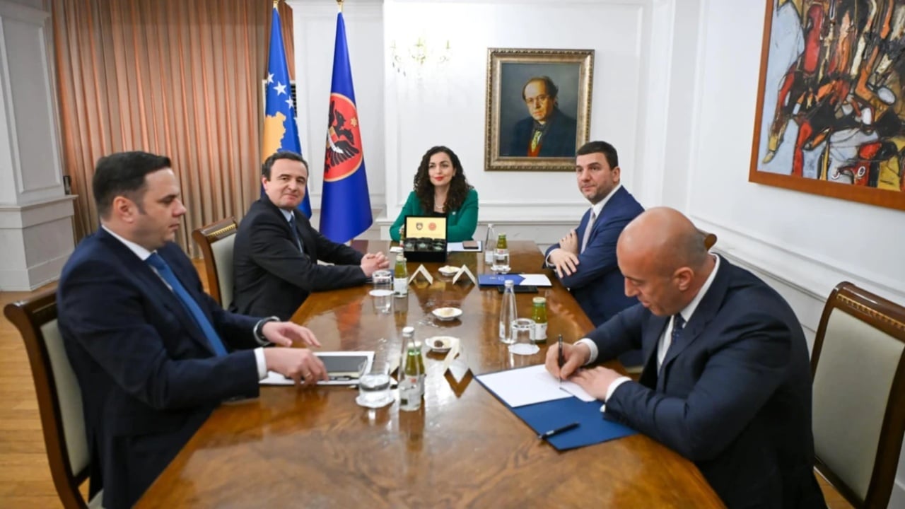 Dështimi i formimit të qeverisë së re në Kosovë  Osmani takim me krerët e partive politike