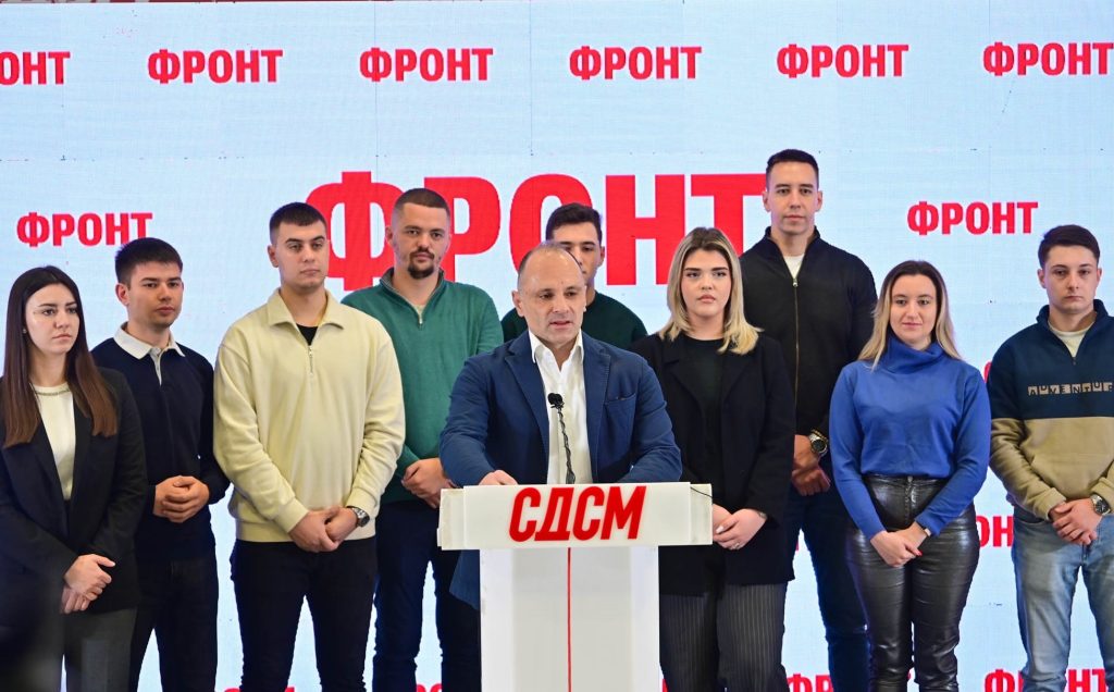  Bombat  kthehen sërish  Filipçe  kopjon  modelin e Zaevit