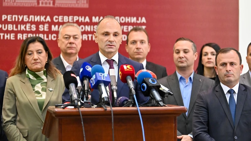 Filipçe  Skenari serb i VMRO së filloi mbrëmë  liria e qytetarëve po kërcënohet