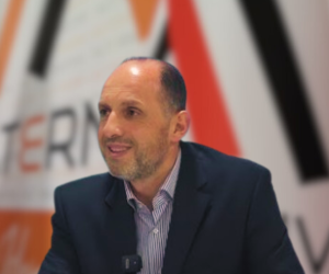 Pas 1 viti e gjysmë në krye të partisë, Zeqirja Ibrahimi jep dorëheqje të pakthyeshme nga Alternativa