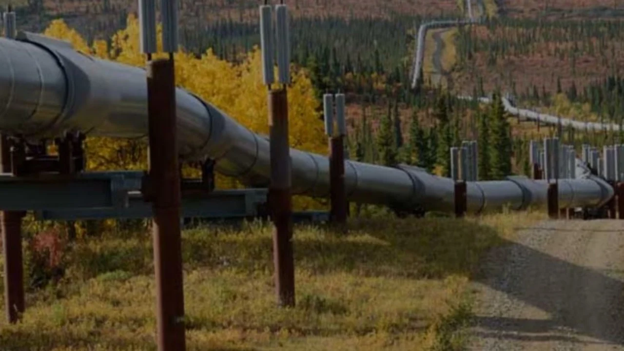 Pas një dekade ndërprerjeje  rifillon funksionimi i naftësjellësit Selanik Shkup