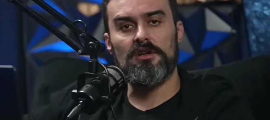 Arrestohet personi që ndërhyri me dhunë në redaksinë e “Infomaks” gjatë transmetimit live