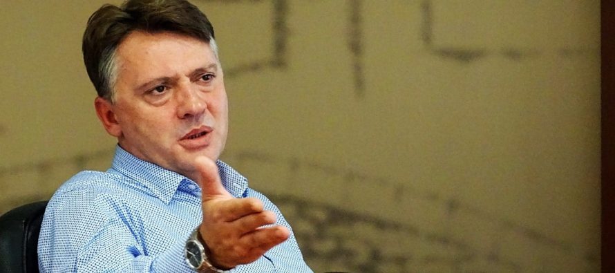 Shilogov për rastin e Koçanit: Si mundet që licenca e vitit 2013 të ketë fuqi juridike në vitin 2025?