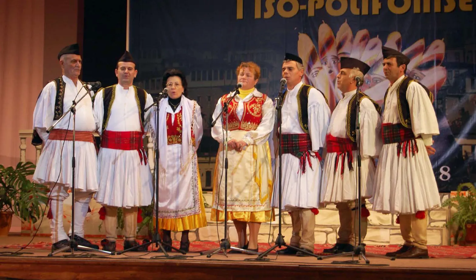 Kënga tradicionale shqiptare  trashëgimia që mbetet gjallë