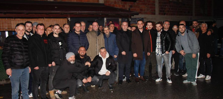 Limani vazhdon fushatën në Lagjen e Re, bashkëbisedim me banorët për zgjedhjet e 11 janarit