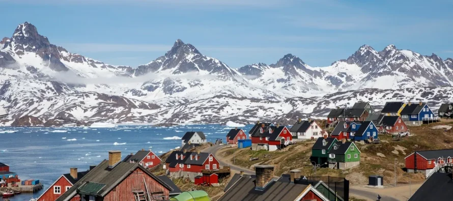 Trump rikthen idenë për marrjen e Grenlandës: pse SHBA e dëshiron ishullin arktik?