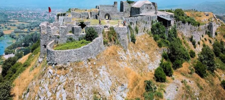 Kalaja e Rozafës: Monumenti i madh i Shkodrës që simbolizon dashurinë dhe sakrificën