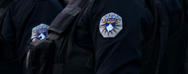 Policia e Kosovës ekstradon shtetasin maqedonas të kërkuar për drogë drejt Maqedonisë së Veriut