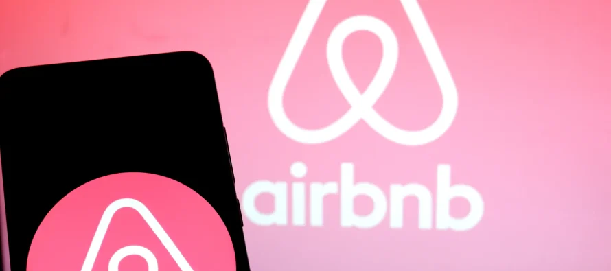 Airbnb zbulon pa dashje projektin sekret të Apple për automjetin autonom