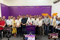 Kryesia e Aleancës për Shqiptarët jep dorëheqje kolektive në prag të Kuvendit dhe Kongresit