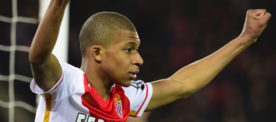 Mbappé kundër Monaco-s, një natë e veçantë për yllin francez