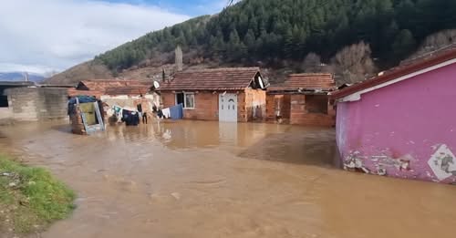 Përmbytjet: Situata në rajonin e Shkupit