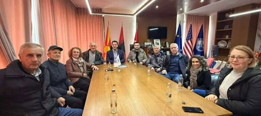 Kryetari Limani në takim me Shoqatën e Pensionistëve të Gostivarit