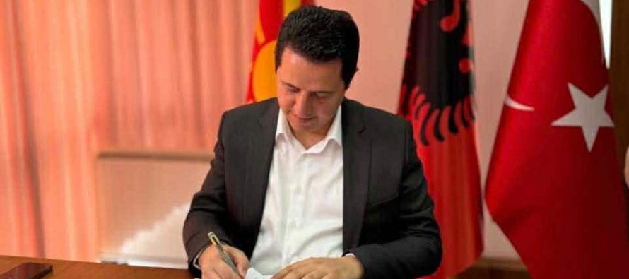 Valbon Limani: “Le të jemi të bashkuar në vlerat e Zotit” – Uron besimtarët për Ramazan