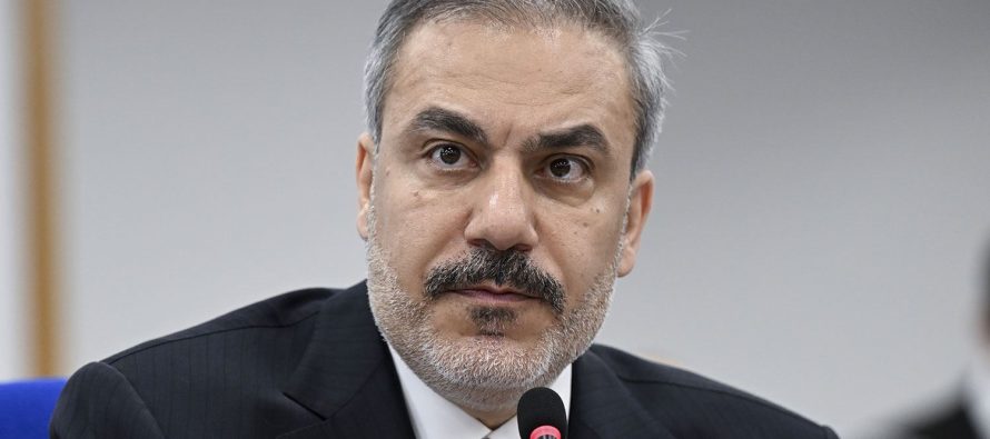 Hakan Fidan: Luftë e menjëhershme me Iranin nuk duket e mundshme, dialogu diplomatik mbetet thelbësor