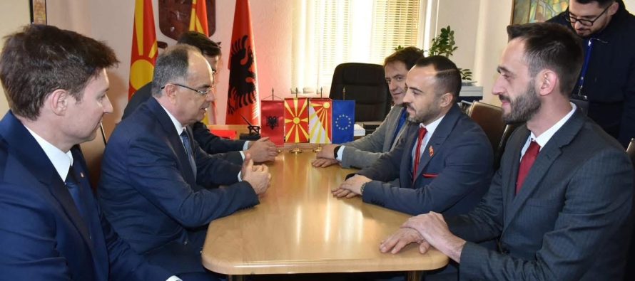 Meidani: Vizita e Presidentit në Çashkë, moment me peshë simbolike për shqiptarët