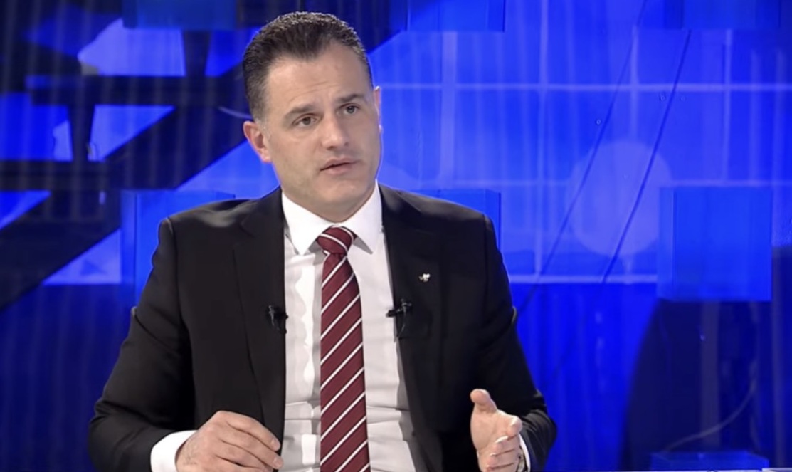  Sejdiu zbulon hallet e Lëvizjes Besa  Alternativës dhe ASH së së Arben Fetait 