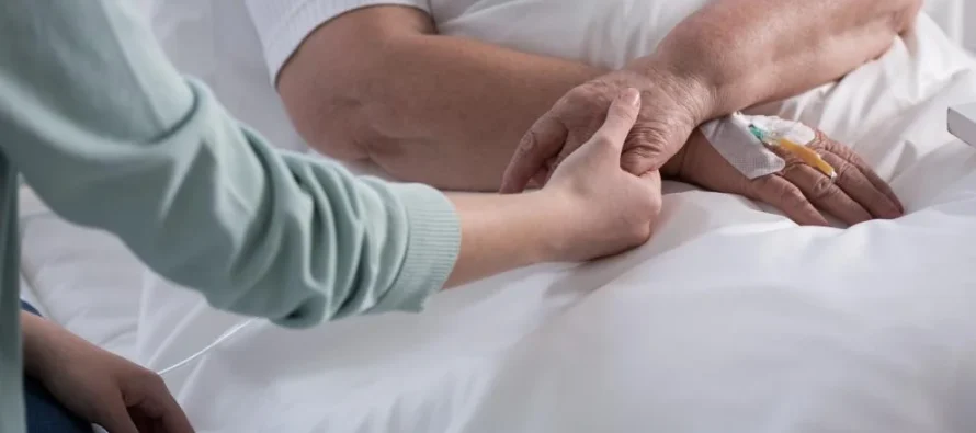 OBSH: Gati 40% e rasteve të kancerit mund të parandalohen