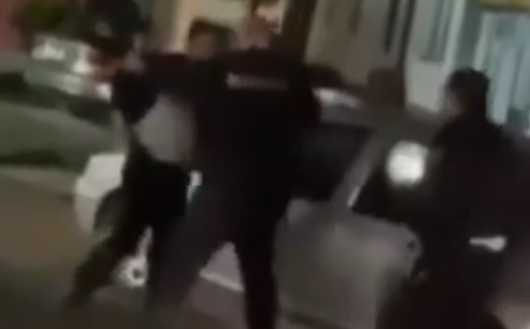 sulmohen-policet-gjate-nderhyrjes-per-prishje-te-rendit-publik