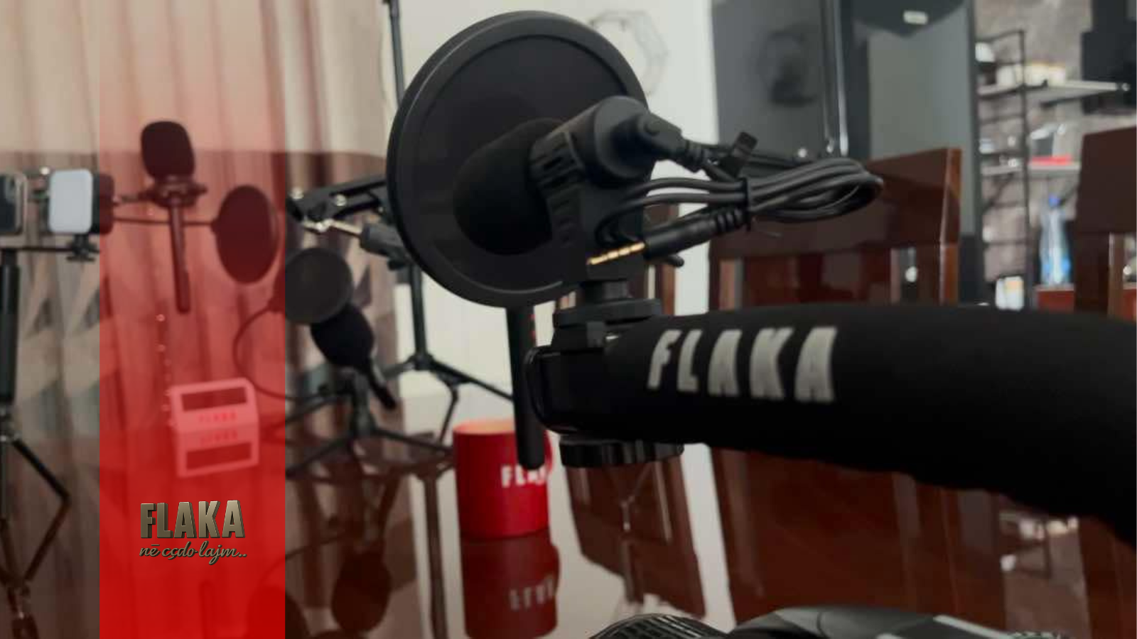 Urimi i redaksisë Flaka: Gëzuar 7 Marsin të gjithë mësimdhënësve!