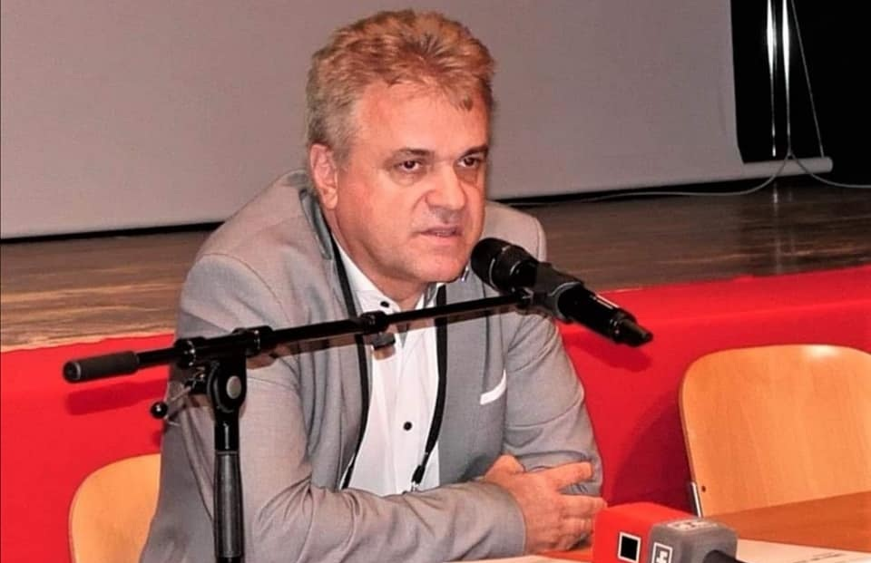 SMS porositë vetëm në maqedonisht  shqipja  zyrtare apo vetëm e toleruar 