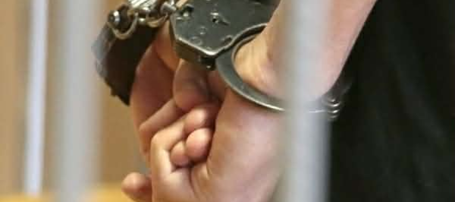 Tronditëse në Gostivar: Djali dyshohet se vrau babanë, tentoi ta paraqesë si aksident