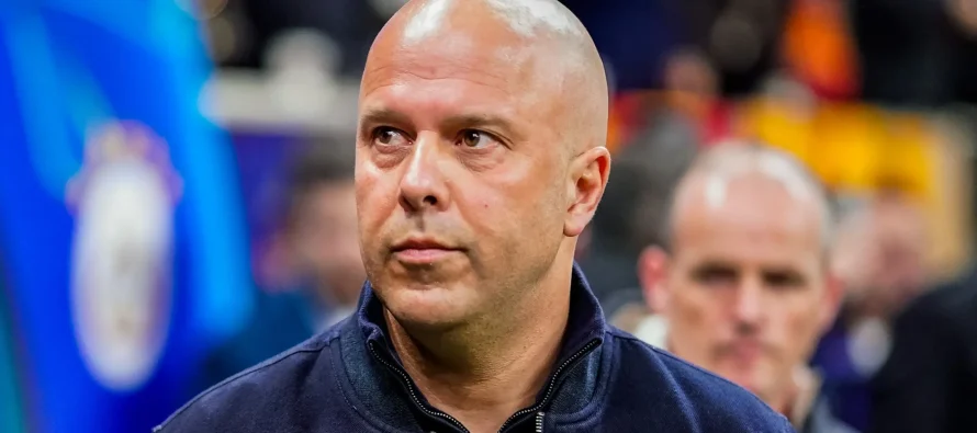 Liverpool pritet të vazhdojë me Arne Slot pavarësisht rezultateve