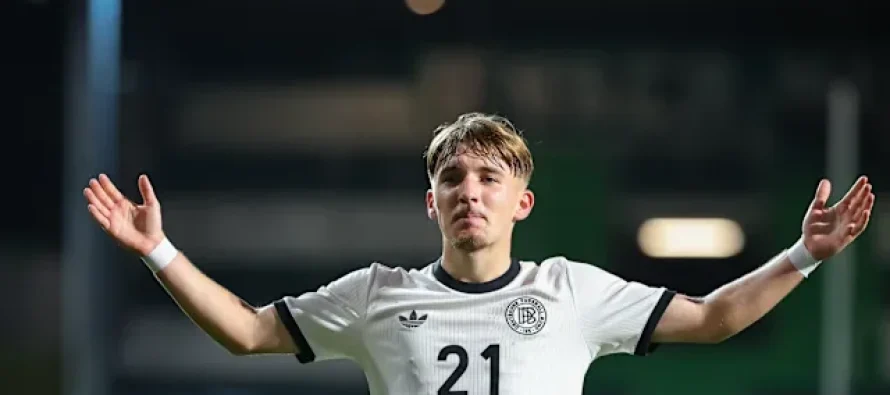 Nga “ball boy” te përfaqësuesja gjermane: Rruga e jashtëzakonshme e Lennart Karl