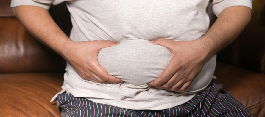 Humbja e peshës pas 40-ave: Gabimet që e bëjnë më të vështirë djegien e dhjamit të barkut