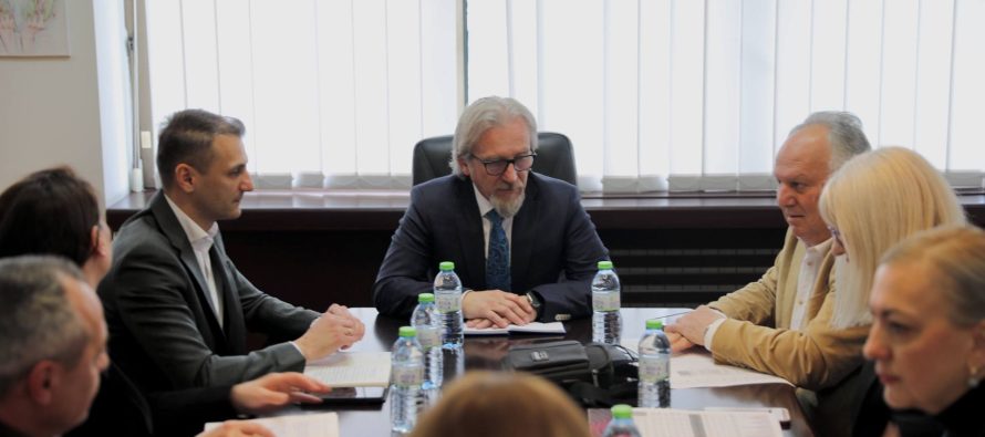 Takim për përmirësimin e kushteve në kopshte, Limani: “Punonjësit meritojnë trajtim të barabartë”