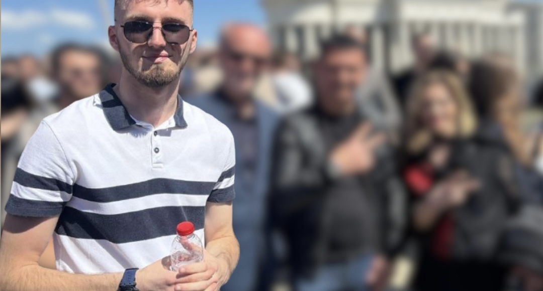 Pardje në protesta, dje takim në qeveri, sot largohet nga ASH-ja