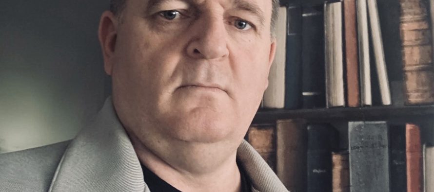 Për inat të Ali Ahmetit nuk guxon të sakrifikohet gjuha shqipe