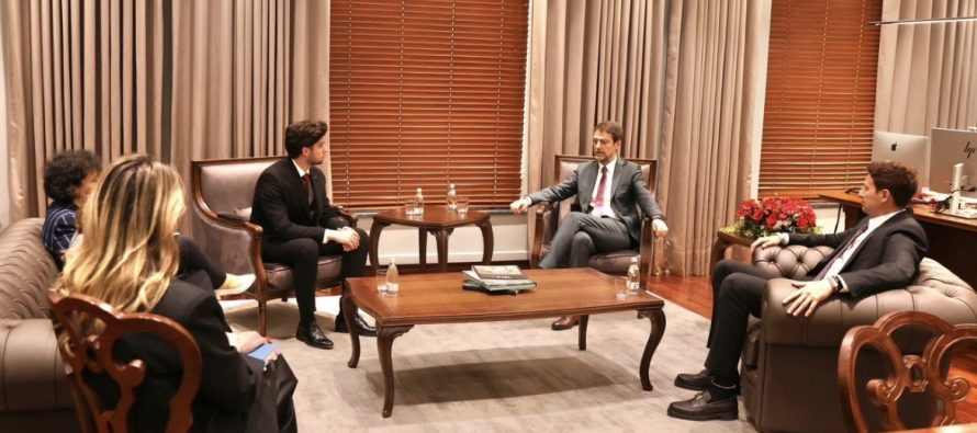 Hoxha takon Ademin: “Të respektohen të drejtat gjuhësore dhe Marrëveshja e Ohrit”