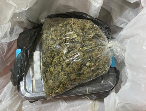 Policia ka privual një 16 vjeçar nga Tetova  iu gjetë drogë