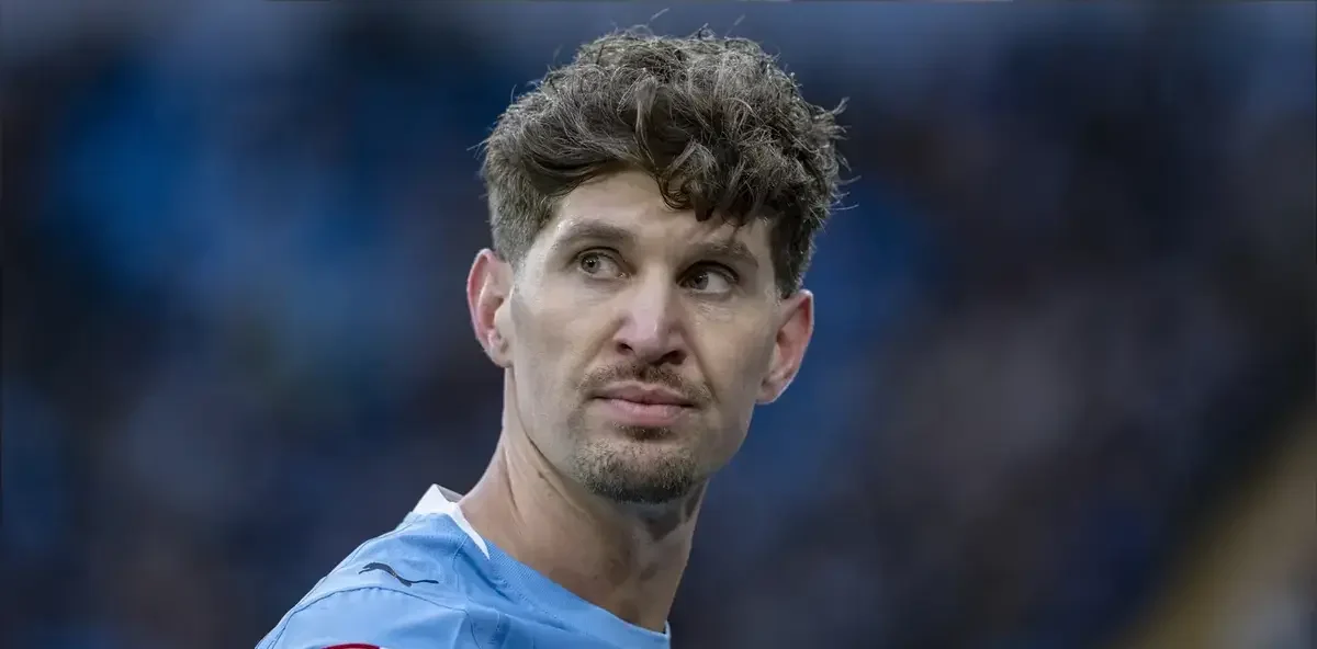 Everton kërkon rikthimin e John Stones  Bayern dhe Juventus në garë për mbrojtësin anglez