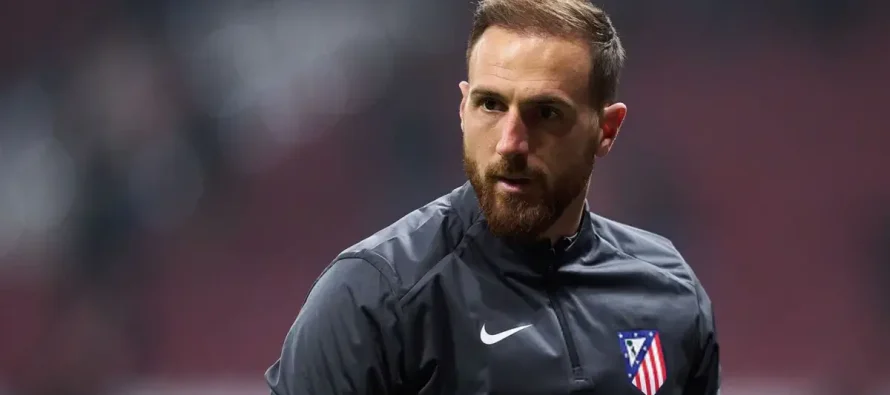 Jan Oblak gati të startojë ndaj Barcelonës