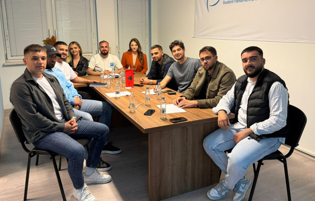 studentet-ne-veprim-te-ri-paralajmerohen-hapa-te-tjere-pas-protestes-ne-shkup