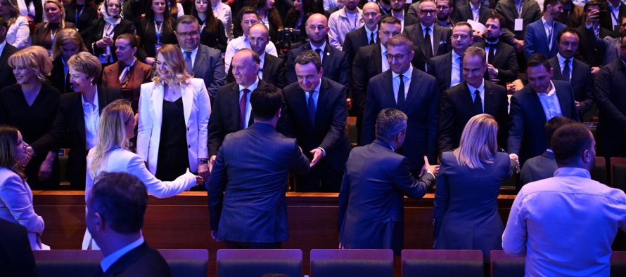 Kongresi i bashkimit në VLEN rezulton farsë politike – nuk ka regjistrim si parti deri në zgjedhjet e ardhshme