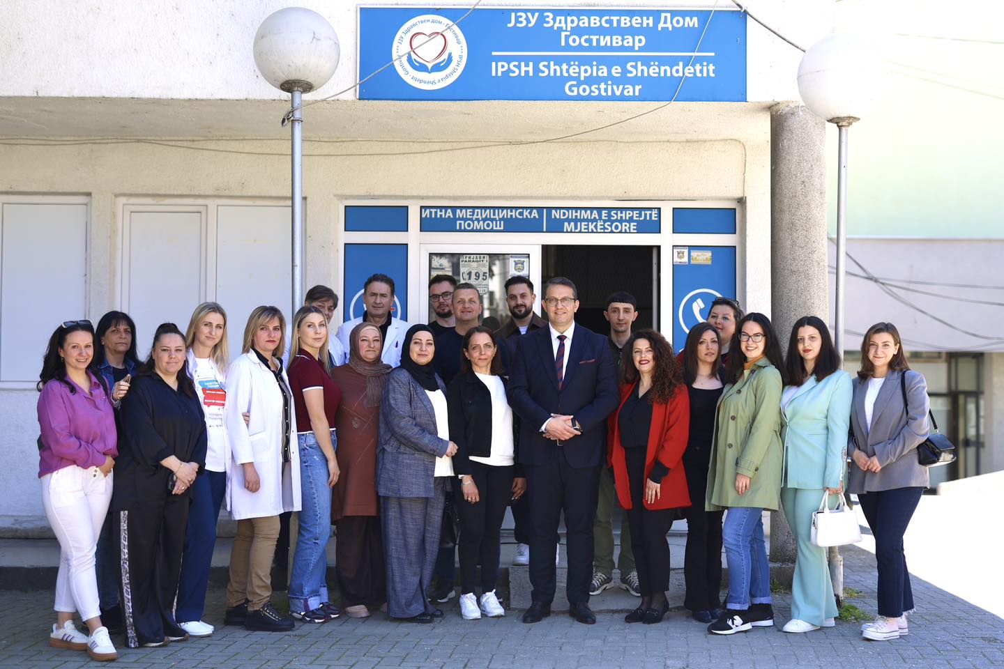 Ollomani ndan 18 vendime pune  Forcohen kapacitetet në shëndetësinë e Gostivarit