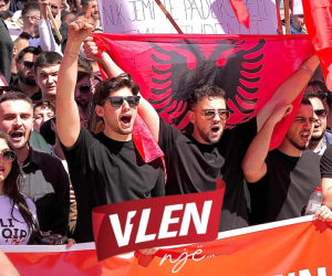 VLEN në disonancë me studentët: kërkesat tashmë përfshijnë edhe institucione e licencime