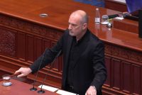 Snopçe: Për Korridorin 8 pyesni UNESCO-n, për 5000 ndërtime pa leje në Ohër po heshtni
