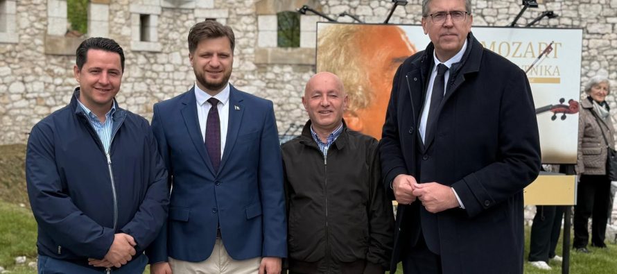 Limani në Sarajevë për Ditët e Komunës së Stari Gradit