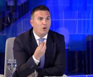 Arbër Ademi: Me VMRO-në e Gruevskit sollëm ligje për shqiptarët, VLEN është “frankenstajn politik”