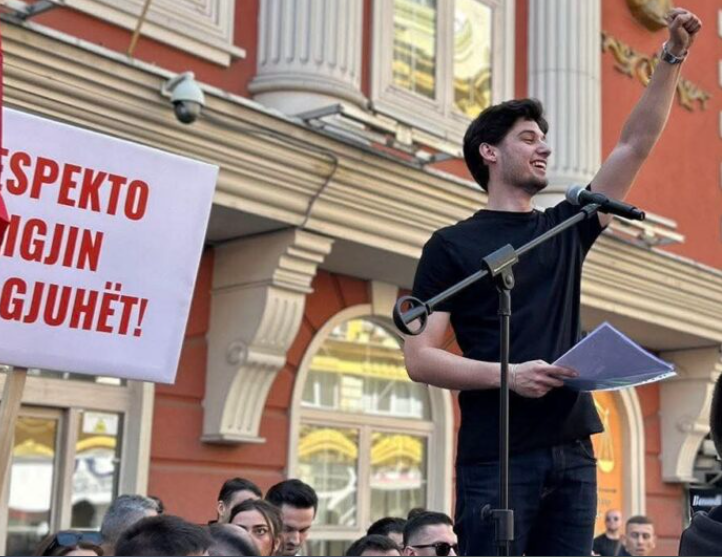 Mevlan Ademi  Nesër Shkupi vërshon kuq e zi për gjuhën shqipe