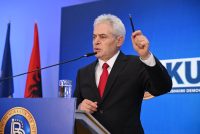 Ali Ahmeti: Do t’i ndalim politikat që cenojnë të drejtat tona