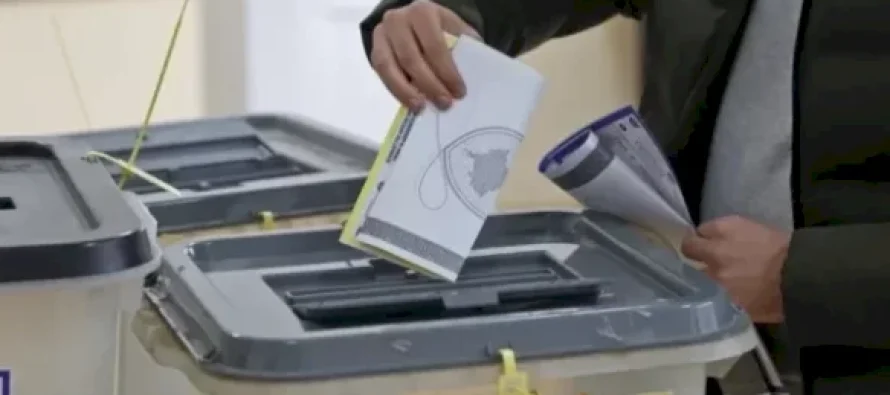 Rënie e ndjeshme e votuesve në Kosovë krahasuar me zgjedhjet e kaluara